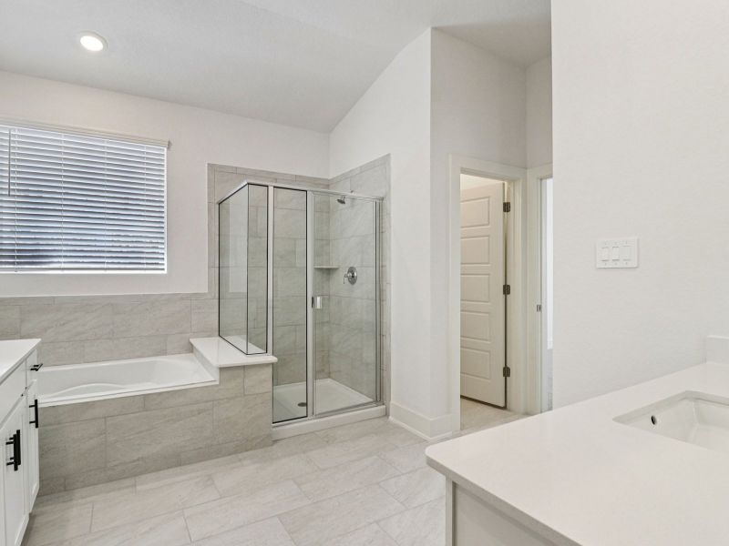 Furnished interior view inside a new home in Sagebrooke - Classic Series, San Antonio (Image 8).