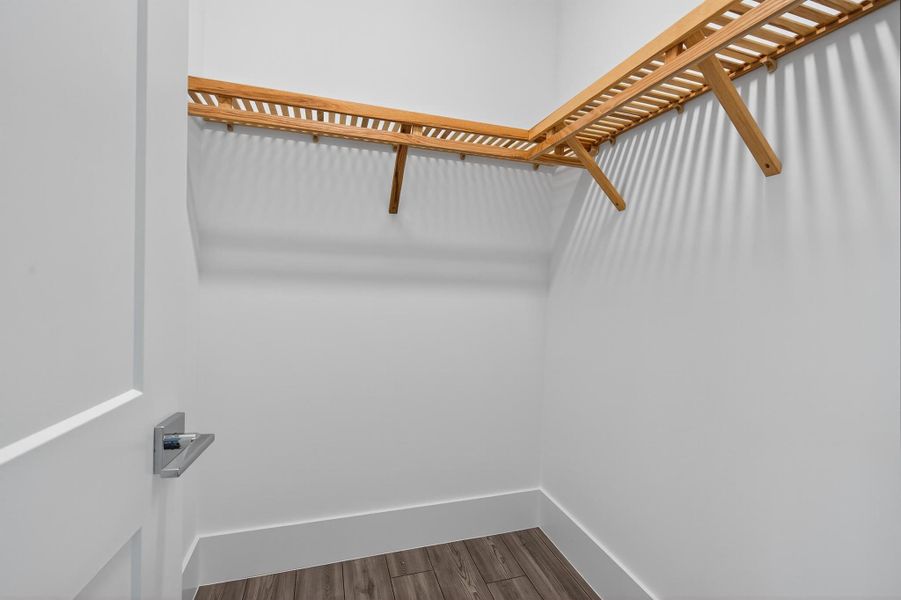 Image 106 of a home in .