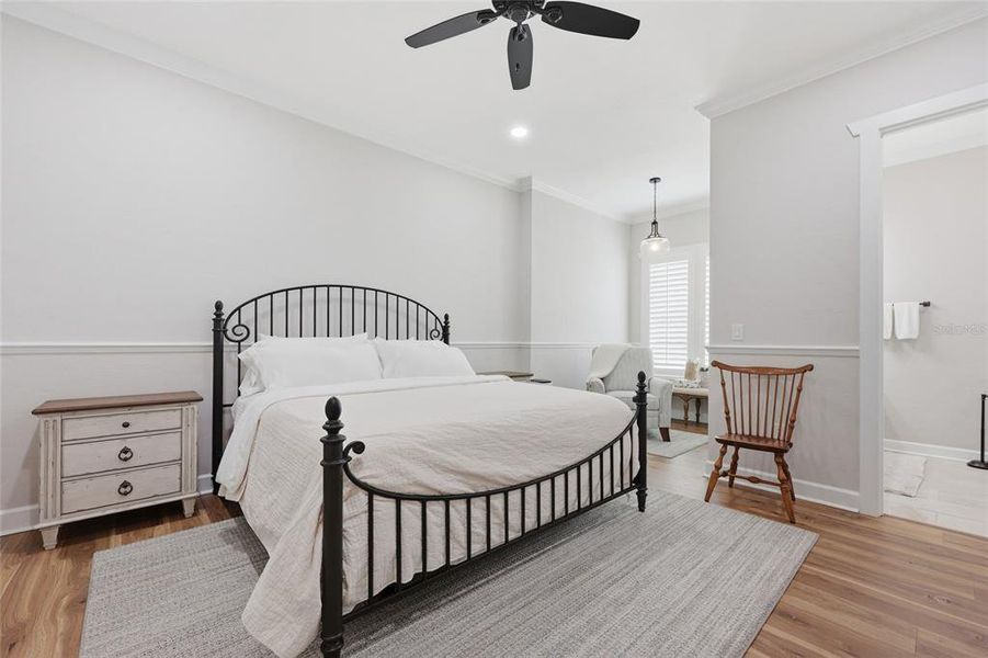 Furnished interior view inside a new home in , Bronson (Image 39).