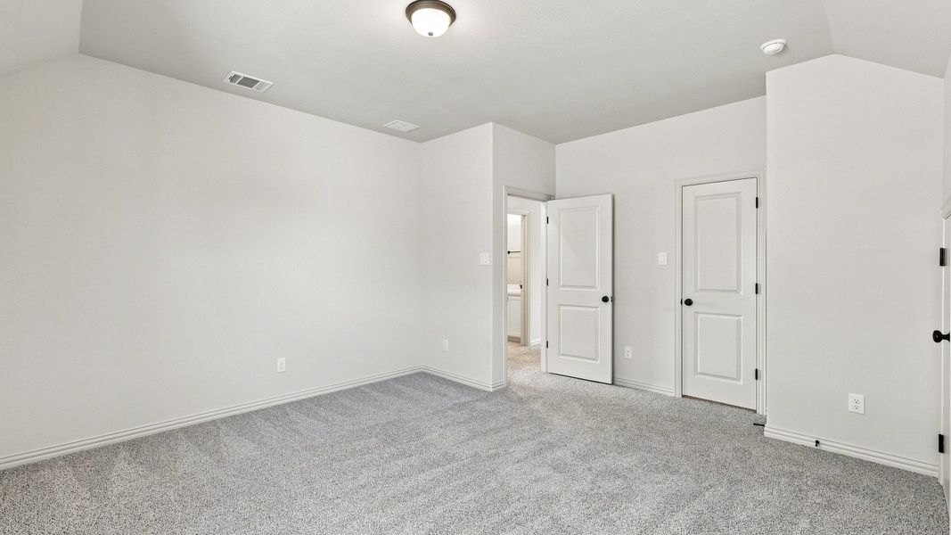 Furnished interior view inside a new home in Taylor Estates, Corinth (Image 14).