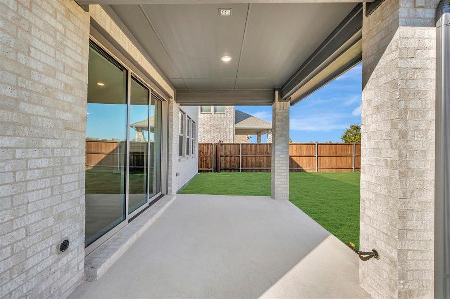 Exterior details and patio area of a home in Heritage Ranch, Sherman (Image 3). Exterior details and patio area of a home in Heritage Ranch, Sherman (Image 3).