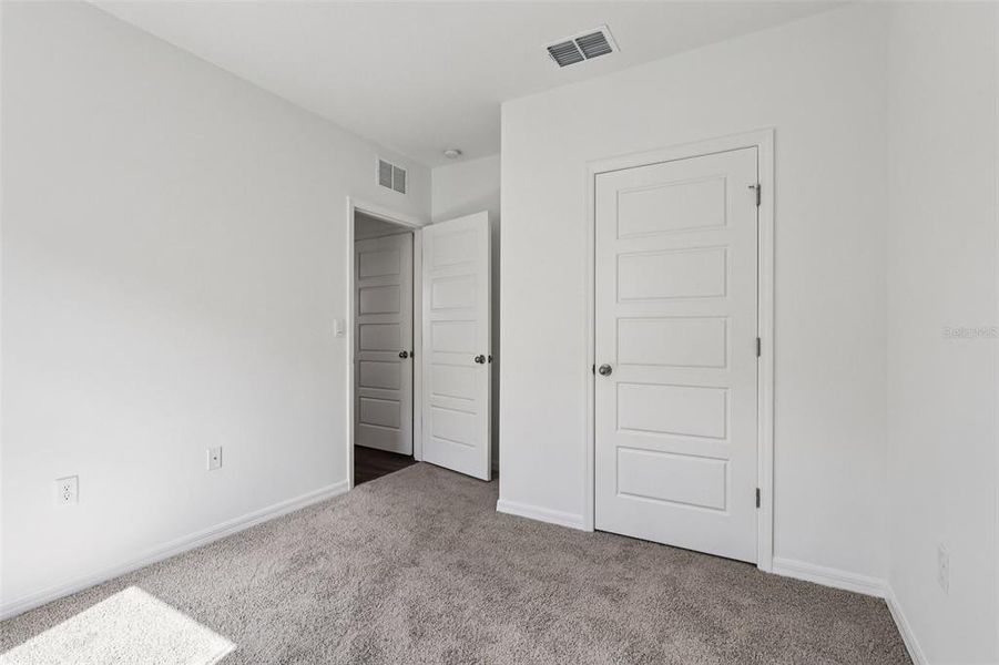 Spacious, unfurnished interior of a new home in Hamilton Bluff, Haines City (Image 22).