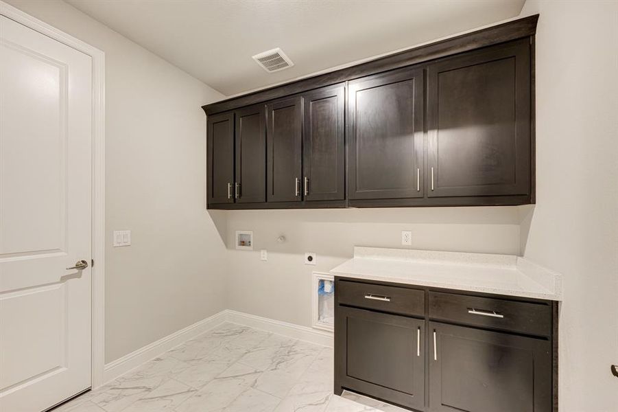 Furnished interior view inside a new home in Mockingbird Heights Classic 60, Midlothian (Image 14).