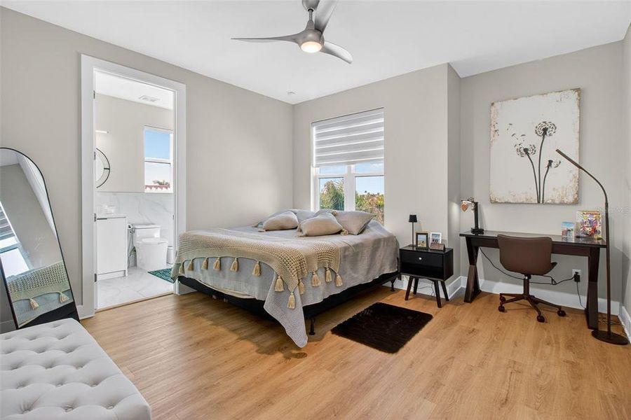 Furnished interior view inside a new home in , St. Petersburg (Image 15).