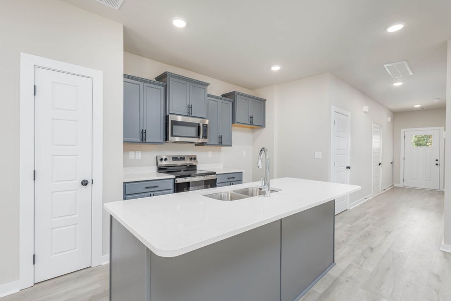 Representative furnished interior of a home built from the Rosewood by Nason Homes in Woodland Farms, Dickson (Image 3).