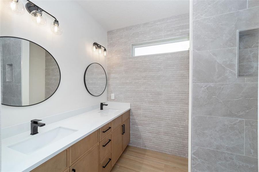 Furnished interior view inside a new home in , Ocala (Image 14).