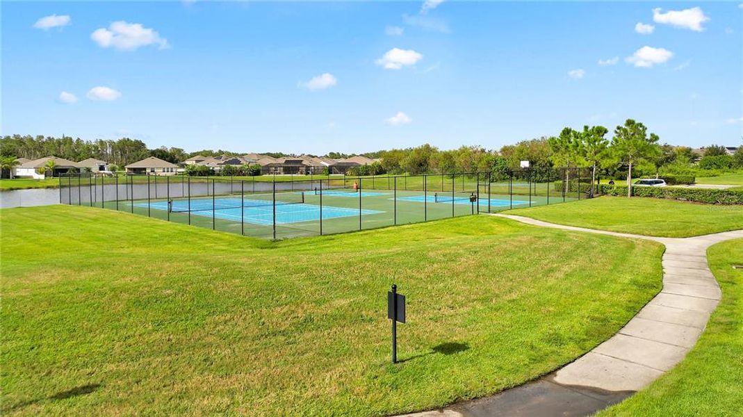 Community amenities in Sereno, Wimauma (Image 29).