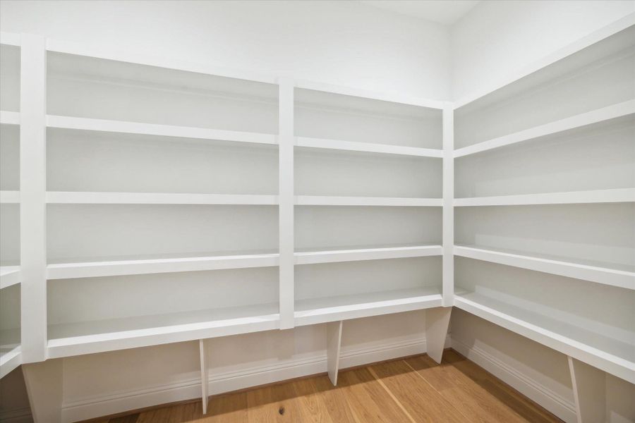 Spacious, unfurnished interior of a new home in Artavia, Conroe (Image 13).