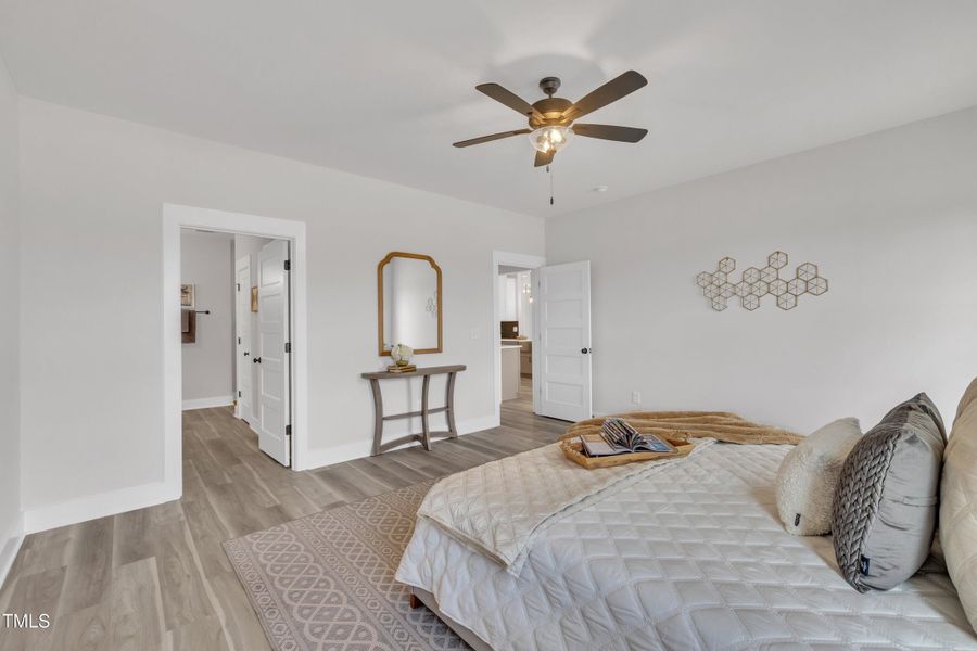 20-4518 Fairhaven Dr-17