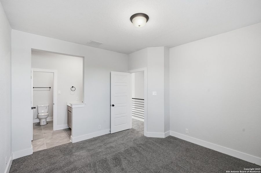 Spacious, unfurnished interior of a new home in Esperanza – New Phase Now Selling, Boerne (Image 41). Spacious, unfurnished interior of a new home in Esperanza – New Phase Now Selling, Boerne (Image 41).