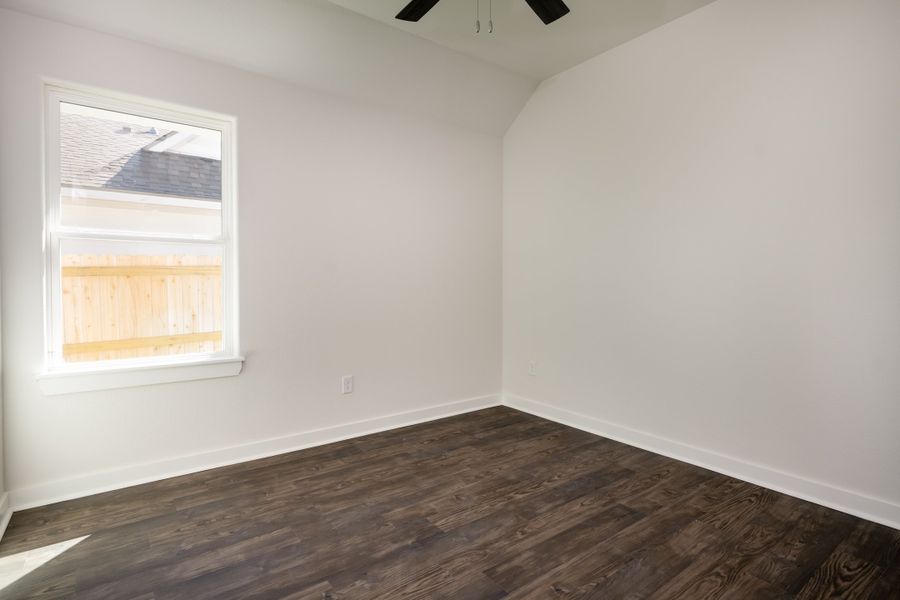 Representative unfurnished interior of a home built from the The Daffodil by Avonley Homes in Rubicon, Caldwell (Image 25).
