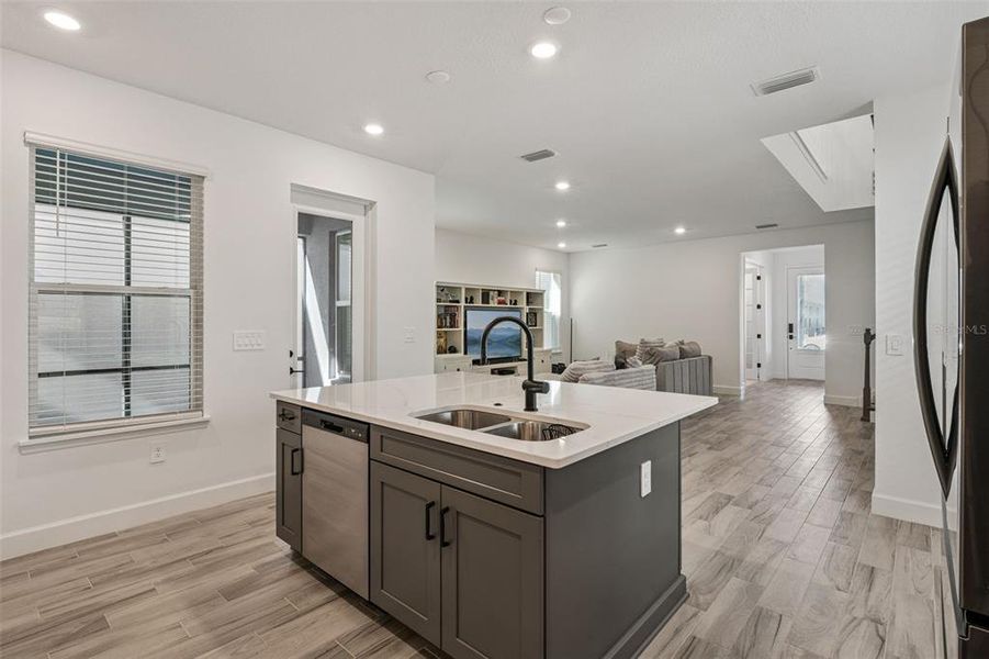 Furnished interior view inside a new home in , Winter Garden (Image 10).