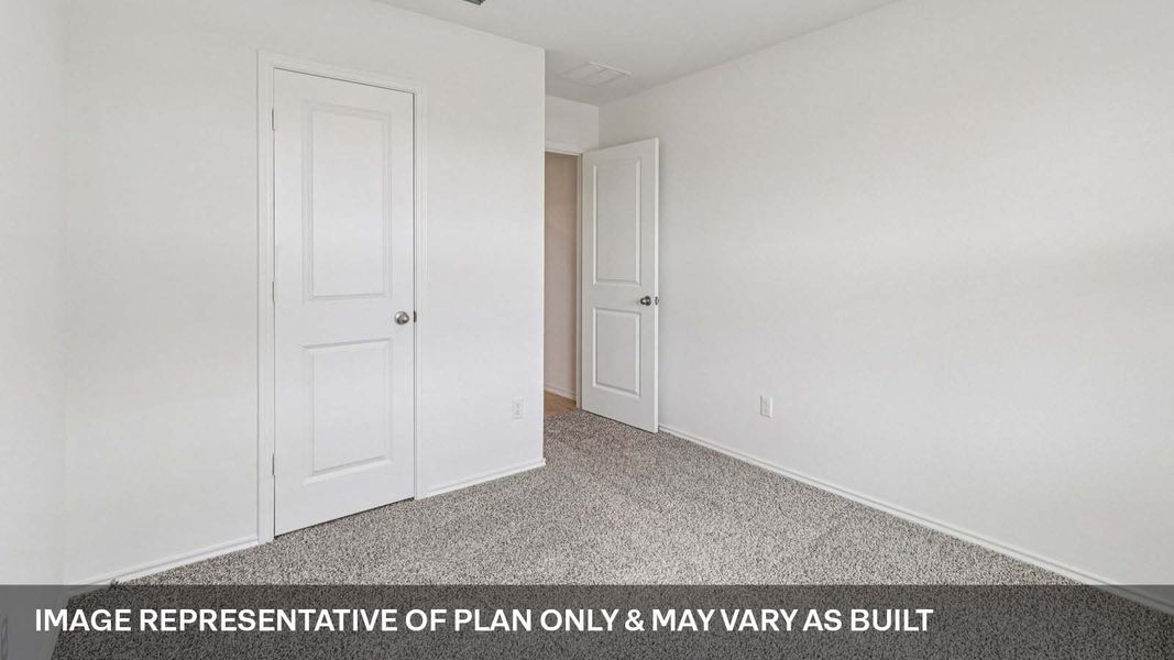 Representative unfurnished interior of a home built from the The Easton by D.R. Horton in Valverde, Bastrop (Image 19).
