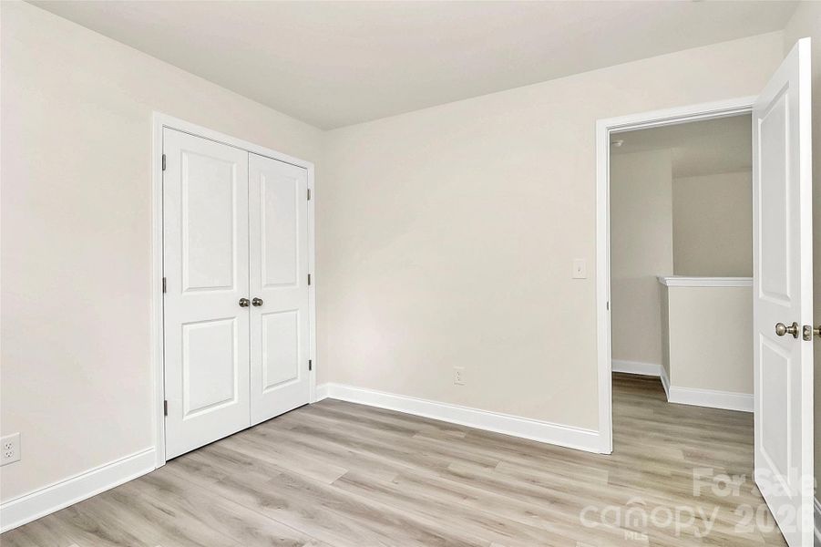 Spacious, unfurnished interior of a new home in , Monroe (Image 14).