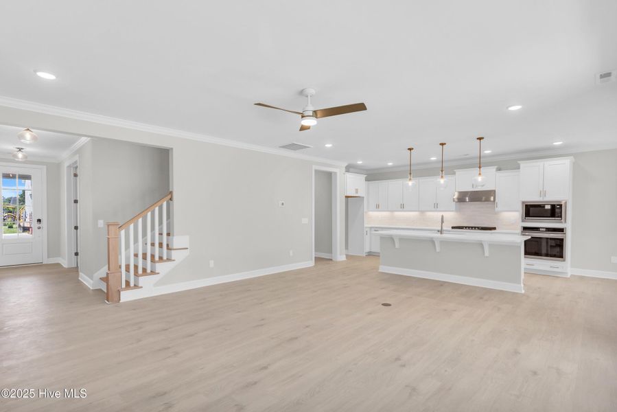 Spacious, unfurnished interior of a new home in WyndWater, Hampstead (Image 13). Spacious, unfurnished interior of a new home in WyndWater, Hampstead (Image 13).