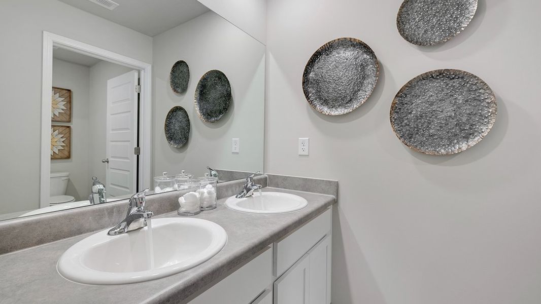 Representative furnished interior of a home built from the Hayden by D.R. Horton in Estates at Deer Hollow, Grovetown (Image 31).