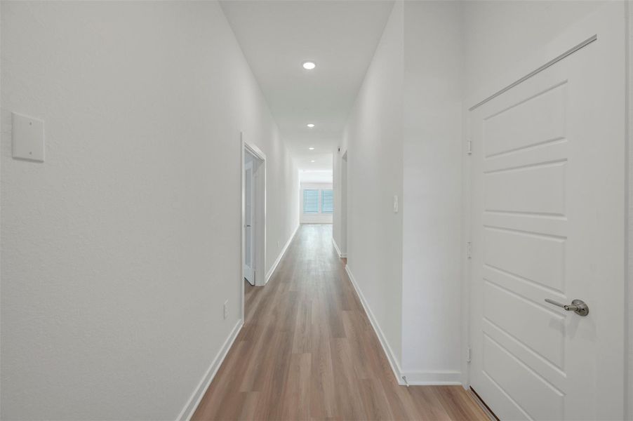 Spacious, unfurnished interior of a new home in Pinewood at Grand Texas, New Caney (Image 21). Spacious, unfurnished interior of a new home in Pinewood at Grand Texas, New Caney (Image 21).