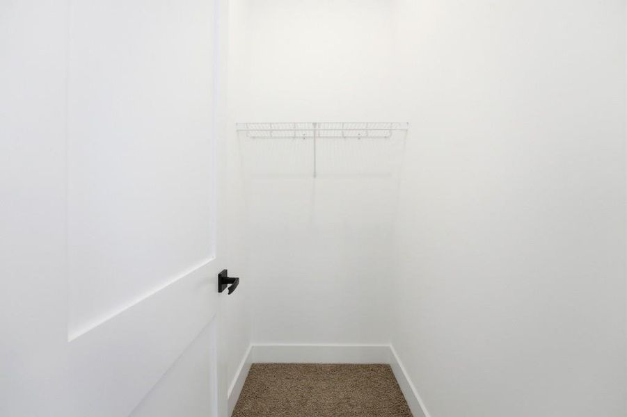 Spacious, unfurnished interior of a new home in , Roswell (Image 31).