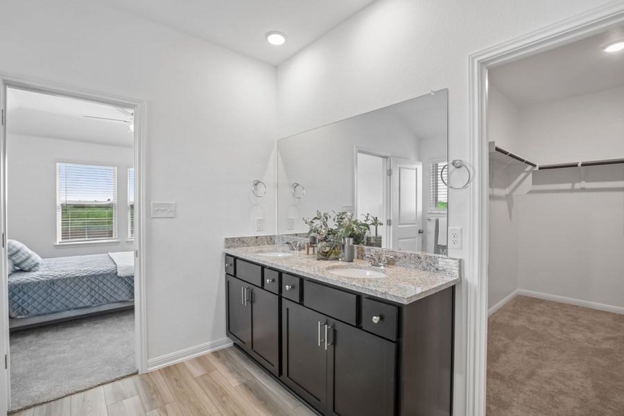 Furnished interior view inside a new home in Lisso, Pflugerville (Image 32).