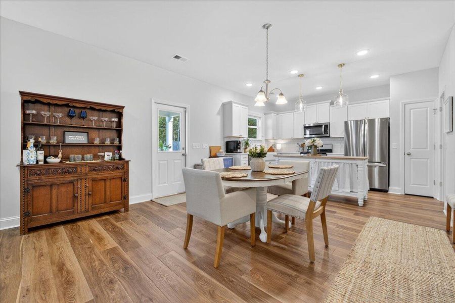 Furnished interior view inside a new home in , Johns Island (Image 2). Furnished interior view inside a new home in , Johns Island (Image 2).