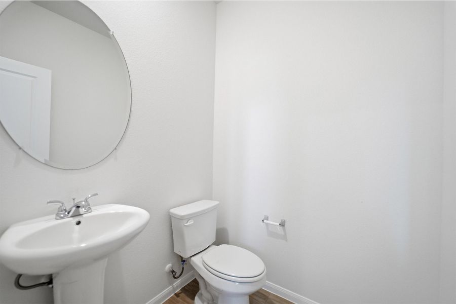 Furnished interior view inside a new home in Briarwood, Elgin (Image 15).