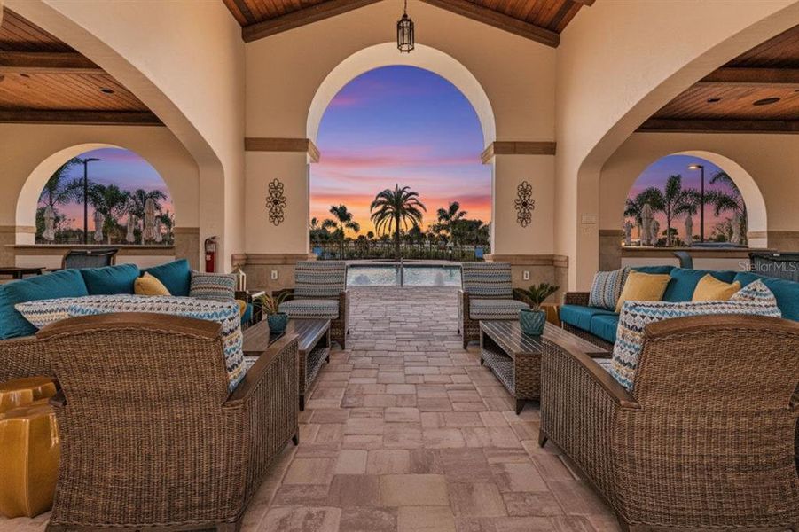 Community amenities in , North Port (Image 33).