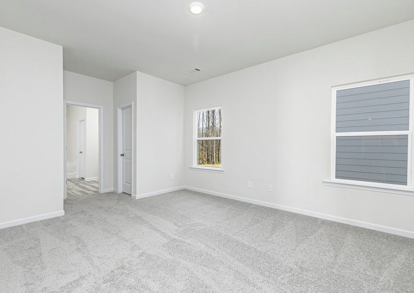 Rest and relax in the master bedroom Rest and relax in the master bedroom