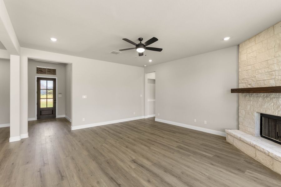 Spacious, unfurnished interior of a new home in Mockingbird Hills - Premiere Series, Joshua (Image 18). Spacious, unfurnished interior of a new home in Mockingbird Hills - Premiere Series, Joshua (Image 18).