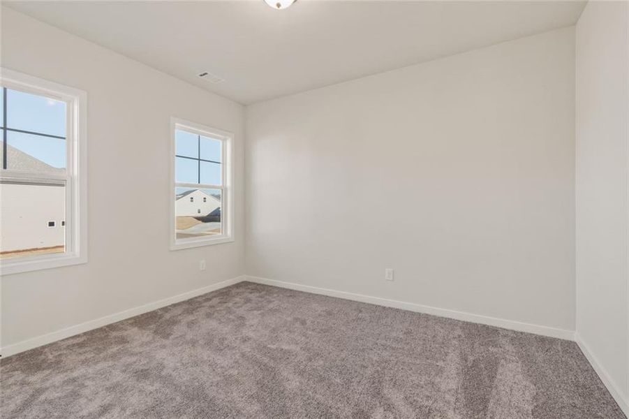 Spacious, unfurnished interior of a new home in Rosewood Lake Estates, Hoschton (Image 30).