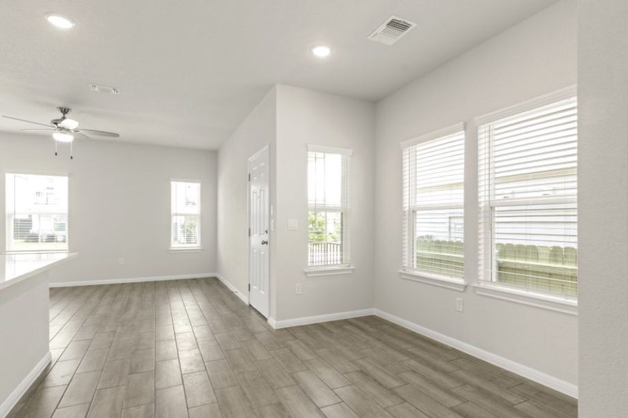 Spacious, unfurnished interior of a new home in Whisper Valley, Manor (Image 6).