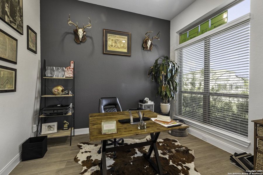 Furnished interior view inside a new home in Megan's Landing 1/2 Acre, San Antonio (Image 17). Furnished interior view inside a new home in Megan's Landing 1/2 Acre, San Antonio (Image 17).