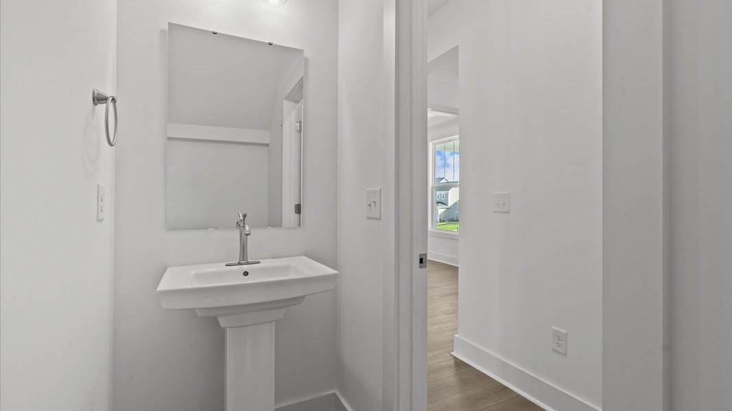 Furnished interior view inside a new home in Wells Crossing, Seneca (Image 9).