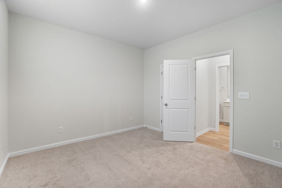 Photo representation of the Sequoia plan. Colors, finishes and options will vary.