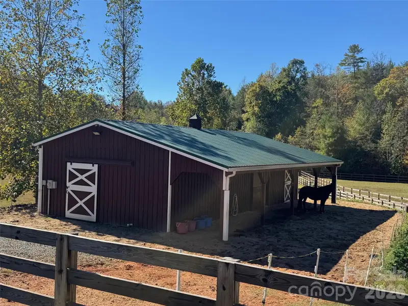 Community barn Community barn