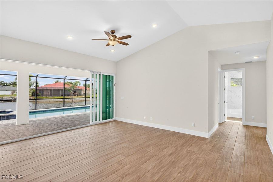 Spacious, unfurnished interior of a new home in Cape Coral, Cape Coral (Image 29). Spacious, unfurnished interior of a new home in Cape Coral, Cape Coral (Image 29).