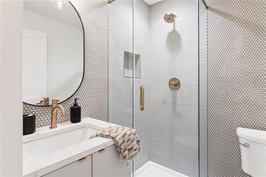 Image 52 of a home in .