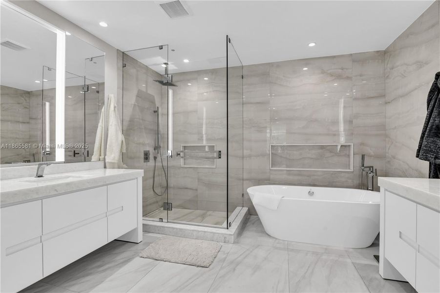 Furnished interior view inside a new home in , Boca Raton (Image 30).