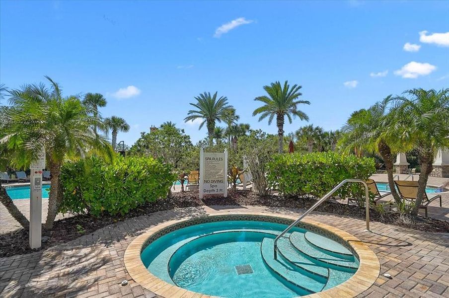 Community amenities in , Sarasota (Image 48).