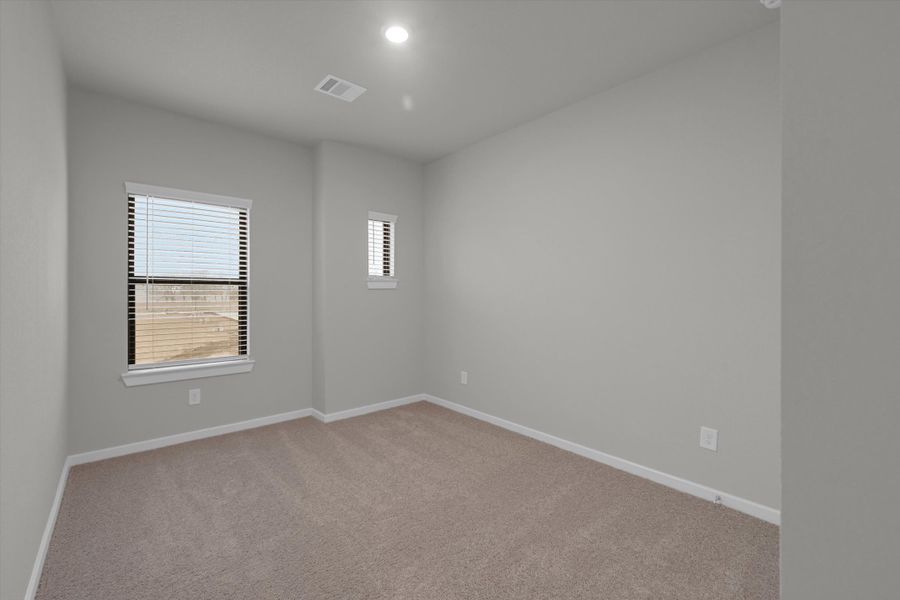 Spacious, unfurnished interior of a new home in Summer Place  35', Montgomery (Image 41).