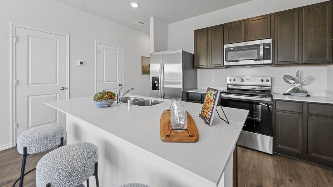 Representative furnished interior of a home built from the Altaria by D.R. Horton in Cartwright Mays, Crandall (Image 5).