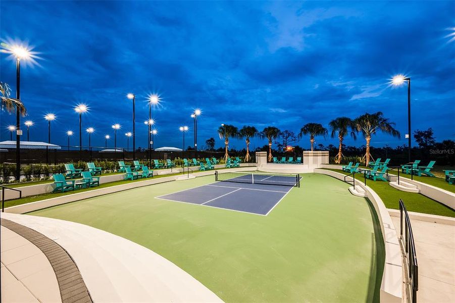 Community amenities in Wellen Park, Venice (Image 37).