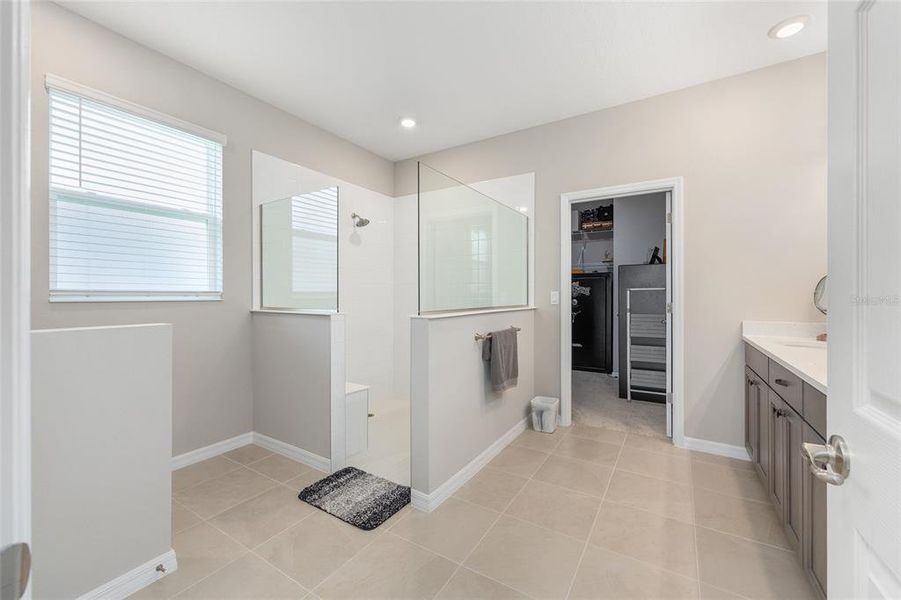 Image 39 of a home in .