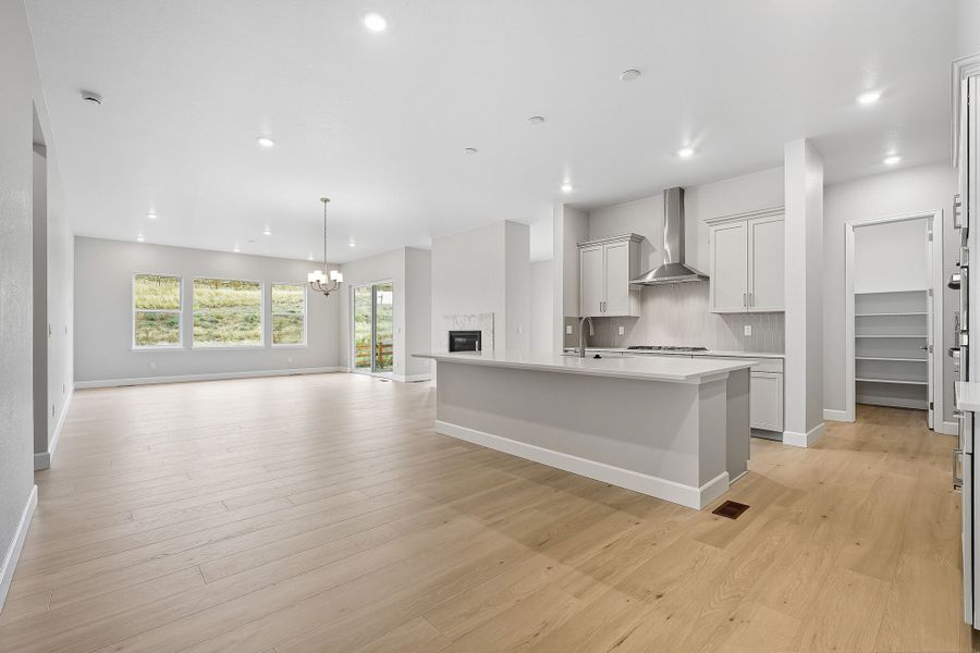 Spacious, unfurnished interior of a new home in Trailstone Destination Collection, Arvada (Image 7).