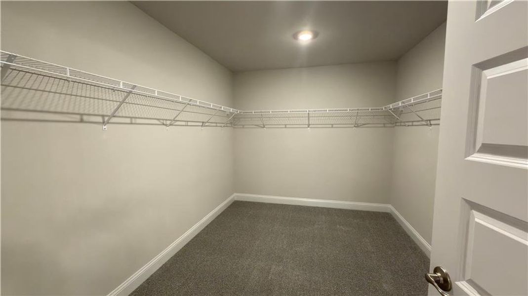 Spacious, unfurnished interior of a new home in Habersham Meadows, Demorest (Image 16).