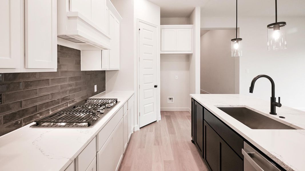 Furnished interior view inside a new home in 6 Creeks, Kyle (Image 14).
