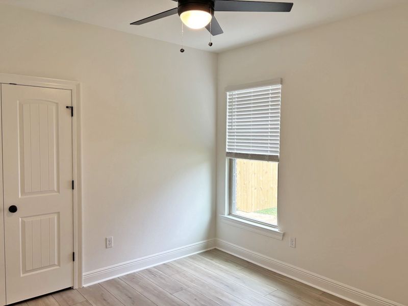 Spacious, unfurnished interior of a new home in Young Oaks, Crestview (Image 13). Spacious, unfurnished interior of a new home in Young Oaks, Crestview (Image 13).