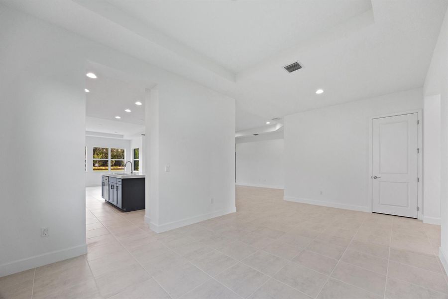 Spacious, unfurnished interior of a new home in , Westlake (Image 38). Spacious, unfurnished interior of a new home in , Westlake (Image 38).