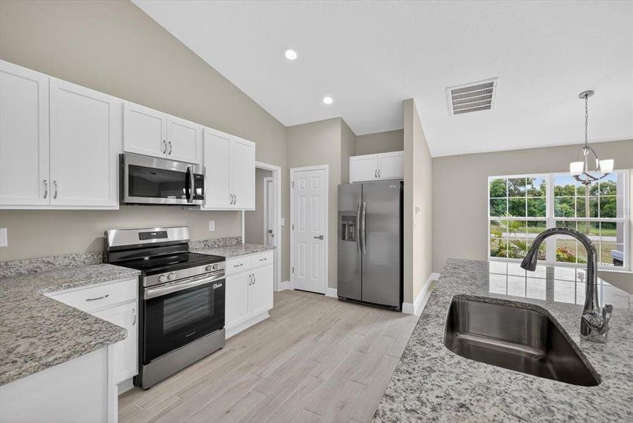 Furnished interior view inside a new home in , Spring Hill (Image 9).
