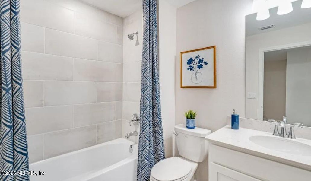 Furnished interior view inside a new home in Silver Falls Townhomes at Silverleaf, St. Johns (Image 11).