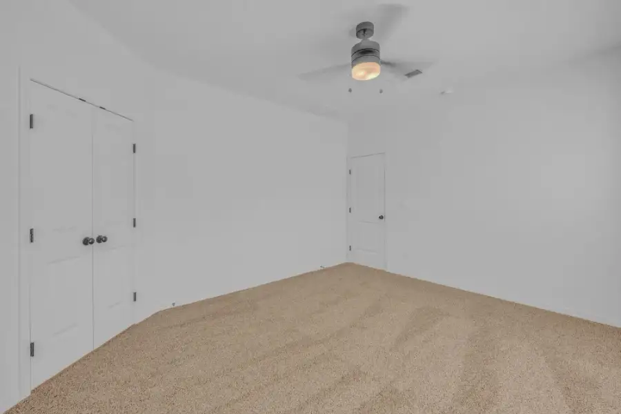 Spacious, unfurnished interior of a new home in Crossland, Clint (Image 16).